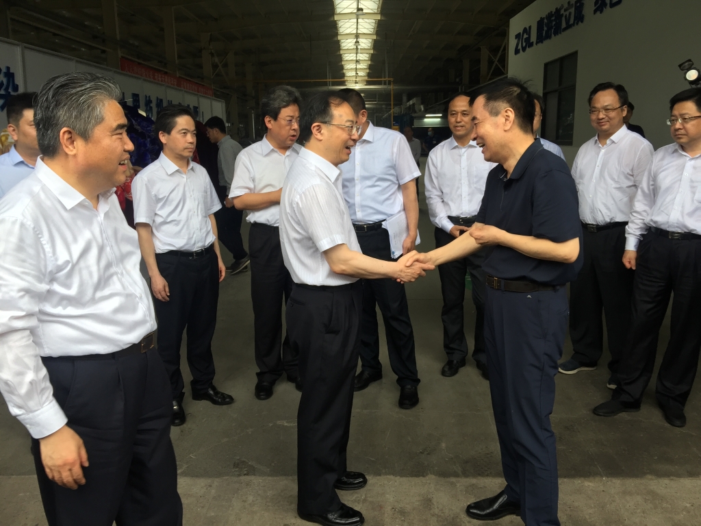 2020年6月23日，省長吳政隆來新立成公司調(diào)研指導(dǎo)工作